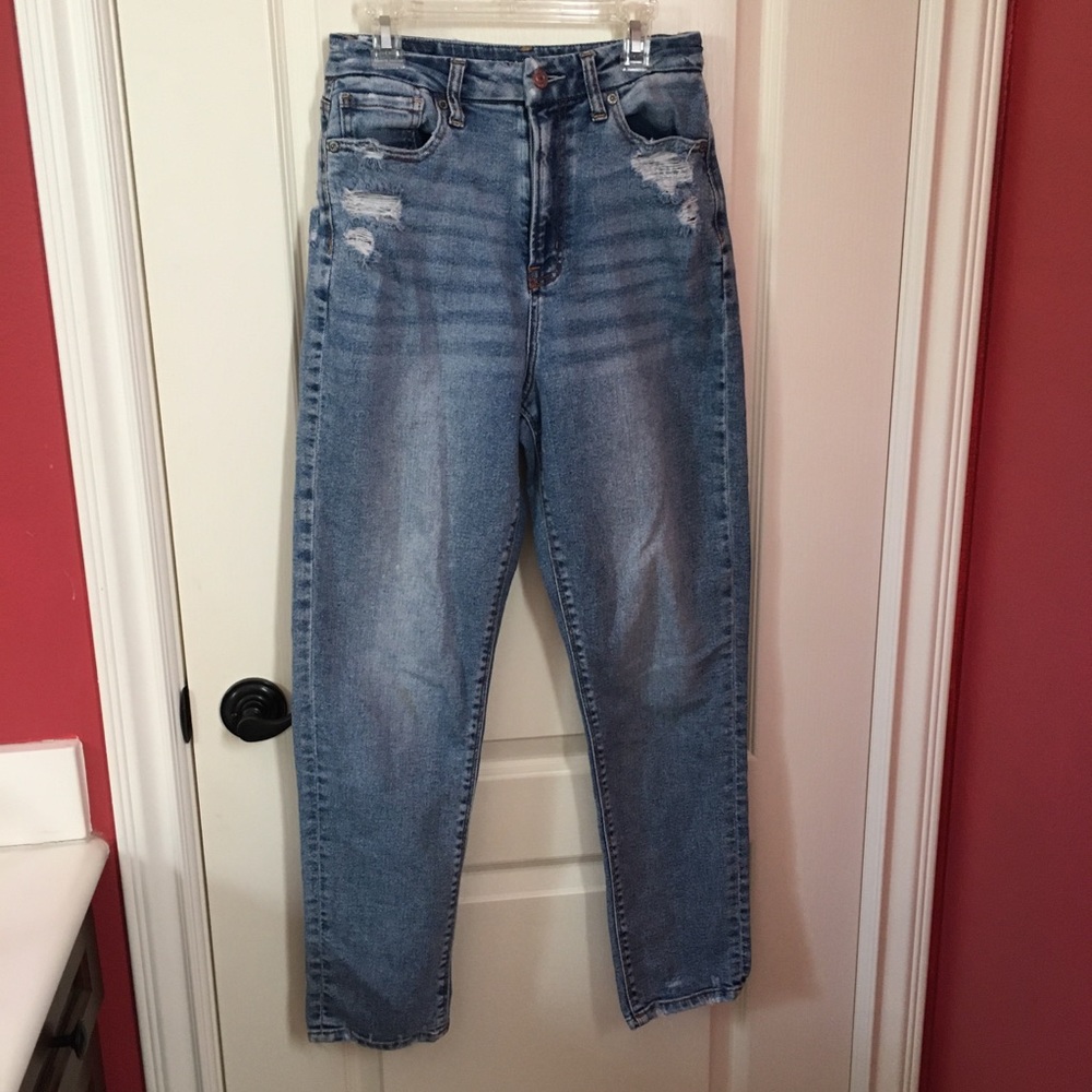 AE Mom Jeans